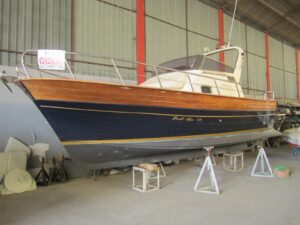 <<< VENDUTO >>> GOZZO FRATELLI APREA 750 + Yanmar 200HP<br><a href=dettaglio.aspx?Id=313 >VAI ALLA SCHEDA</a>